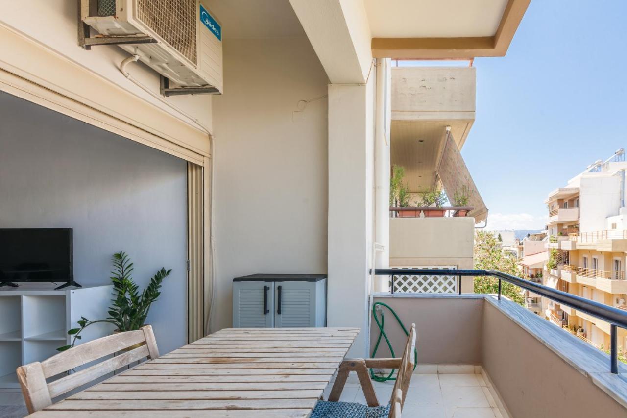 Lovely Apartment Close To The City Center Heraklion  Exterior photo